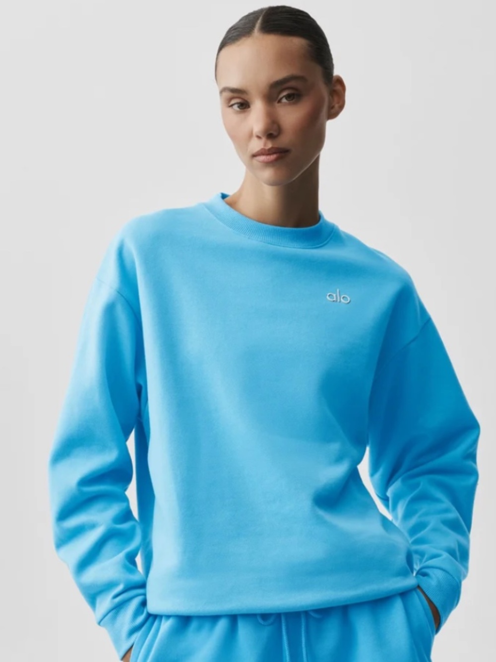 Alo Accolade Crew Neck Pullover in Azure Blue, Size XS